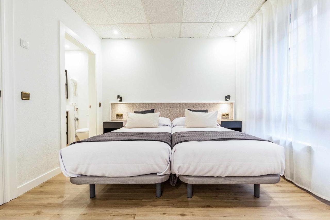 Auditorio Rooms Boutique オビエド エクステリア 写真